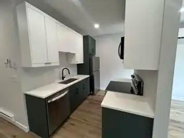 63 Lennox Ave — 63A Lennox Ave