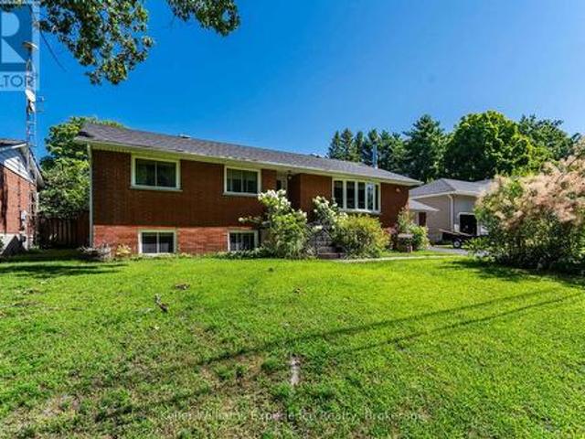 63 Lorne Avenue, Penetanguishene, ON, L9M 1H8 house for sale | Listing ID S13624 | Royal LePage