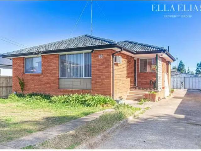 63 Mamre Road, St Marys House for rent Listed by Nadim Wehbe.