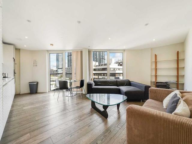 63 Seward Street, London, EC1V 3AJ, United Kingdom | 3 bed apartment for rent #115642353 | Rentberry