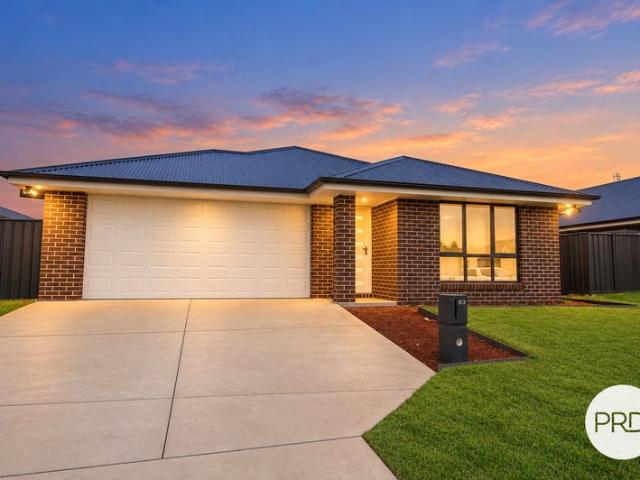 63 Sweetheart Drive, Orange | Available Now