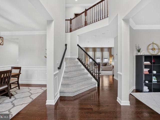 6004 Hunt Weber Drive