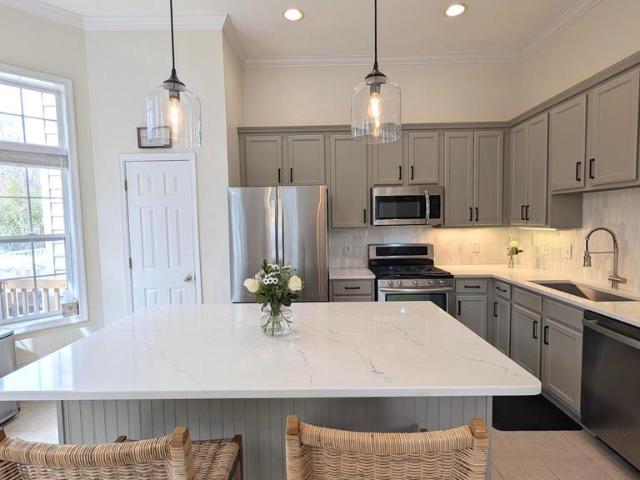 6008 Mill Cove Court