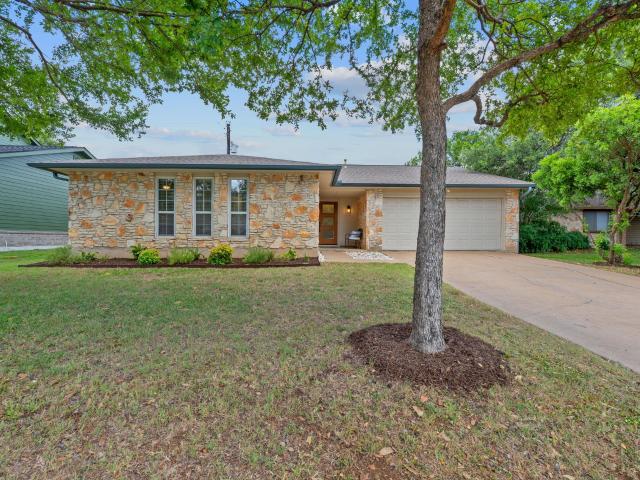 6008 Smith Oak Trl