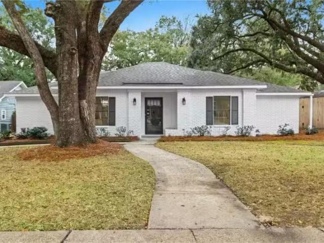 6009 LAUREL WOOD CT, MOBILE, AL 36609