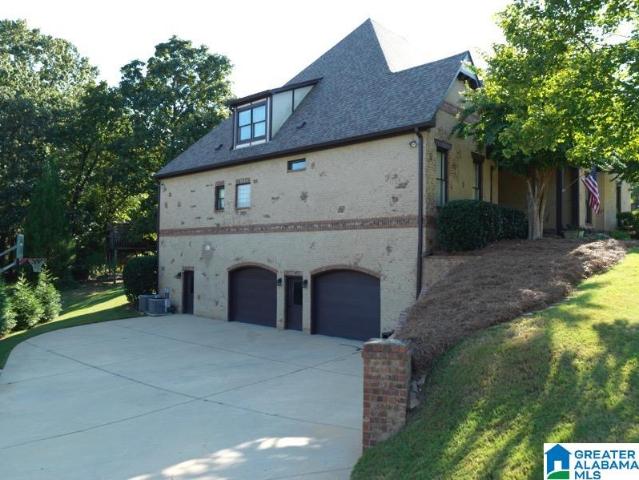 6000 Ridge Trail