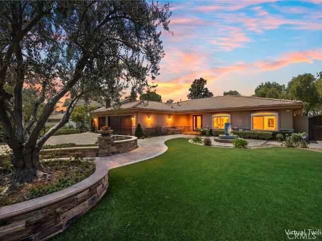 6001 Country View