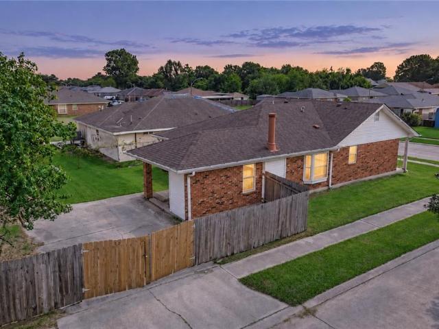 6001 Erin Drive