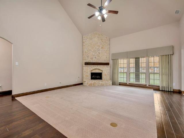 6001 Lacebark Elm Drive