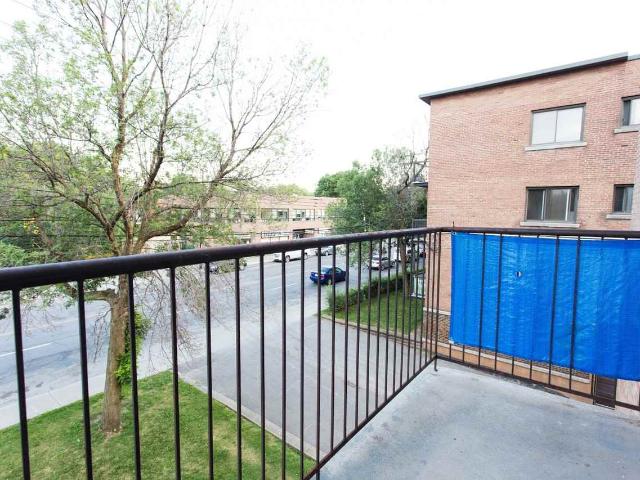 6001 6101 6151 Chemin de la Côte Saint Luc 2 Bedroom Apartment for Rent at 6001 Ch De La Côte Saint Luc, Hampstead, QC H3X 2G4