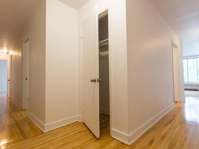 6001 6101 6151 Chemin de la Côte Saint Luc 315 6151 [object Promise] for Rent