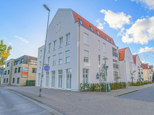 6002 Exklusive 2 Zimmer Wohnung mit Balkon und EBK in Oldenburg!