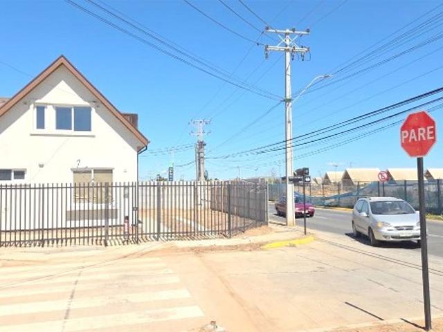 $ 600.000 Casa en Arriendo en Talca 4 dormitorios 2 baños / Corredores Premium Chile SpA