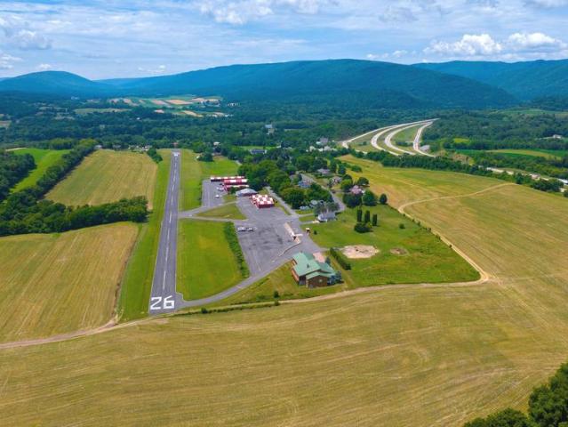 600, 650, 656 Airport Drive