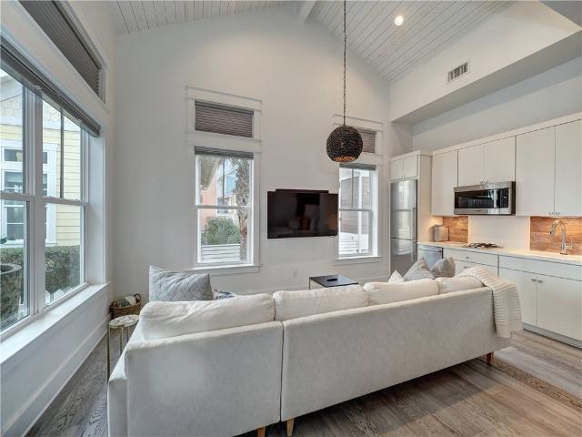 600 Center N Port, Unit 2, Port Aransas, TX 78373 | MLS #454160