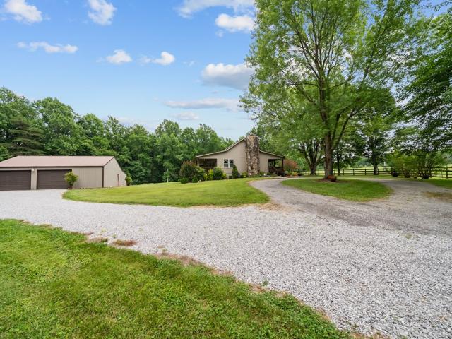 600 Dave Garrett Rd