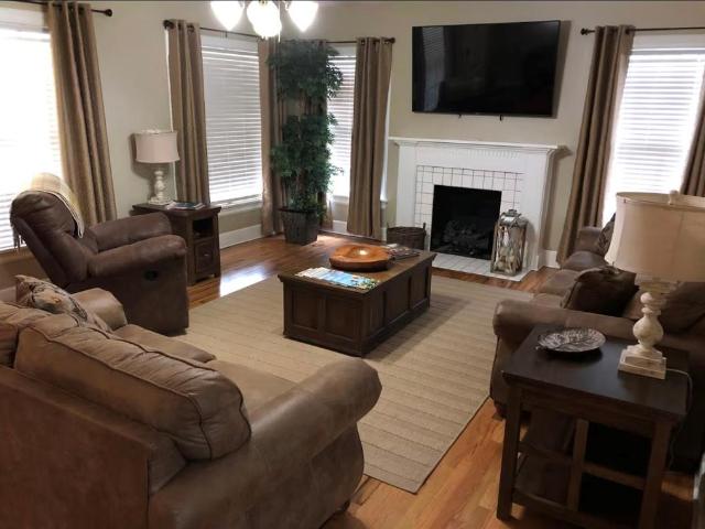 600 E Lake St, Tyler, TX 75701 | MLS #21250