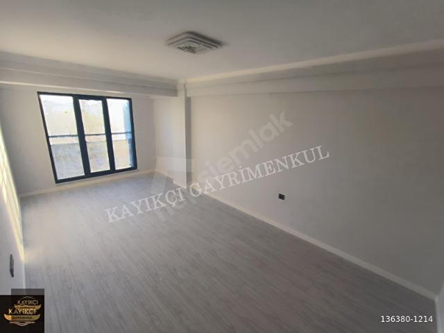 600 EVLER ADLİYE TARAFINDA SIFIR YAŞINDA ASANSÖRLÜ 2+1 ARAKAT