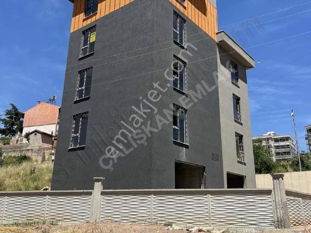 600 Evler'de Özgem Life Arkasında Satılık 1+1 Daireler