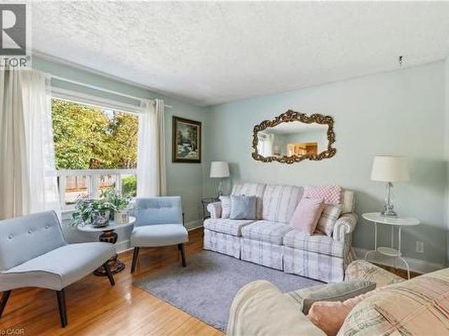 600 Hager Avenue, Burlington, ON, L7S 1P6 house for sale | Listing ID 40870 | Royal LePage