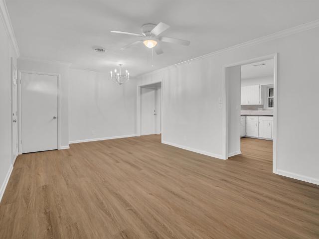 600 Oaklawn Drive