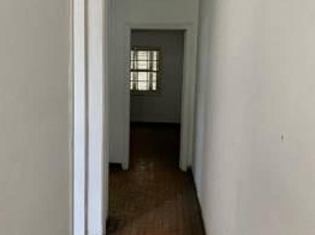 600 m2 de TERRENO com 3 casas JÁ DEMOLIDAS. Excelente p/ INVESTIDOR ! Ótimo local próximo ao P