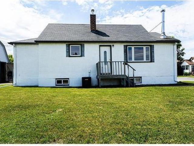 600 Mary St. W. Thunder Bay, ON, P7E 4L4 house for sale | Listing ID TB2601 | Royal LePage