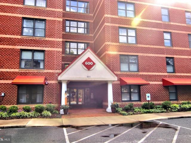 600 McKinsey Park Dr, Unit 102, Severna Park, MD 21146 | MLS #MDAA2125