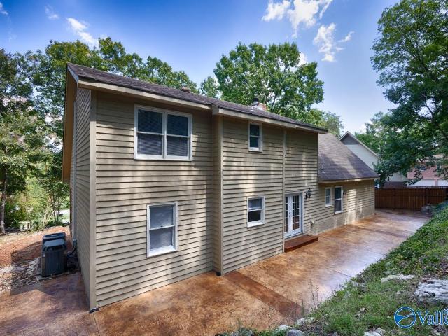 600 Nightingale Circle