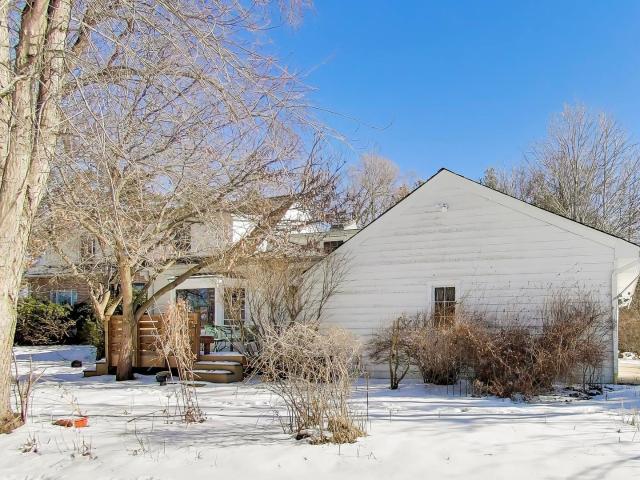 600 Riverwoods Road