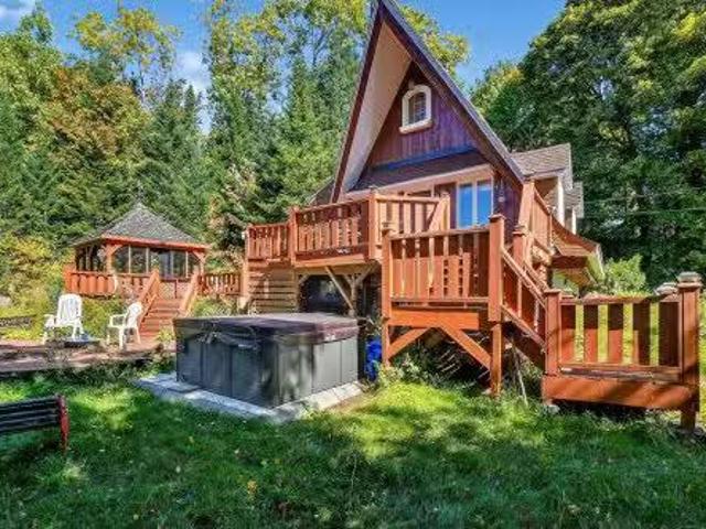 600 Rue Bourbonnais, Saint Calixte, QC, J0K 1Z0 house for sa.