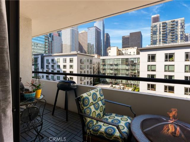 600 W 9th 811