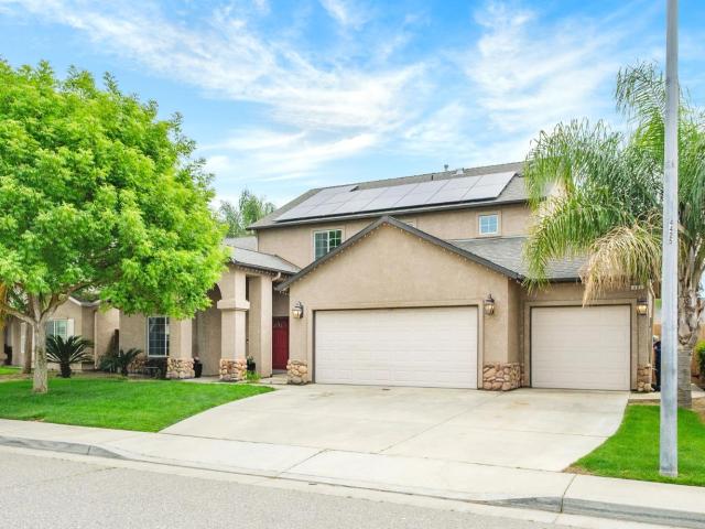 600 W Lake St, Kingsburg, CA 93631 | MLS #647642