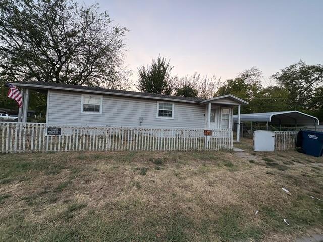 600 W Russell Avenue