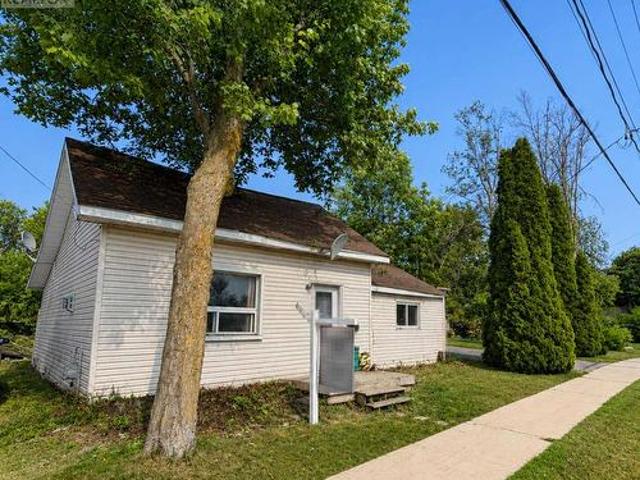 600 West Street S, Orillia, ON, L3V 5H6 house for sale | Listing ID S13561 | Royal LePage