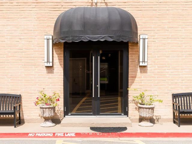 600 Wichita Avenue 404
