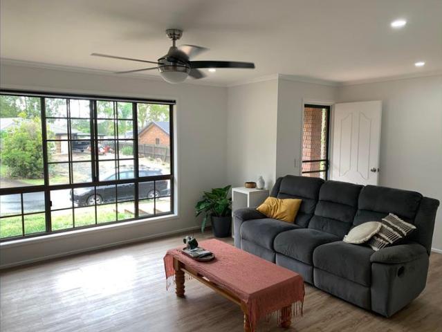 $600pw in Yamanto Huge outdoor area