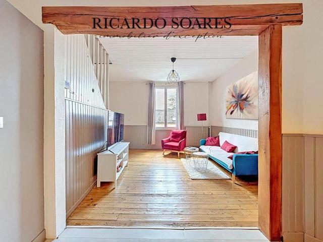 60140 LIANCOURT MAISON DE VILLE 4P 74m2 / 2 CHAMBRES / GARAGE / JARDIN