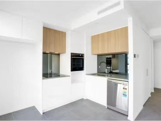 601/50 De Burgh Street, Lyneham Apartment for rent Listed by.
