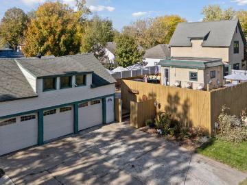6017 Oxford Street