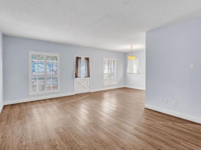 6017 E University Boulevard # 118