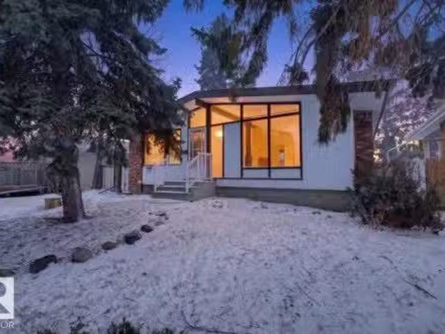 6018 105A Street, Edmonton, AB, T6H 2P6 house for sale List.