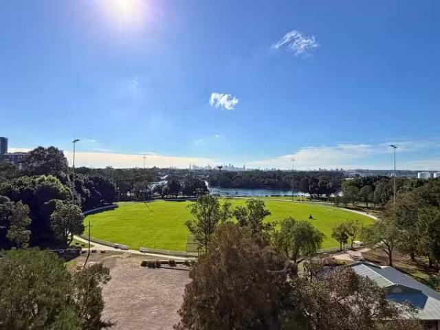 601/27 Gertrude Street, WOLLI CREEK Apartment for rent Listed.