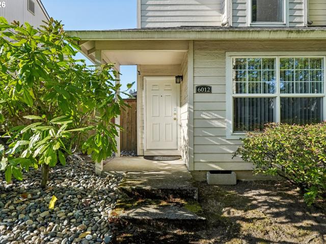 6012 NE 35TH CIR