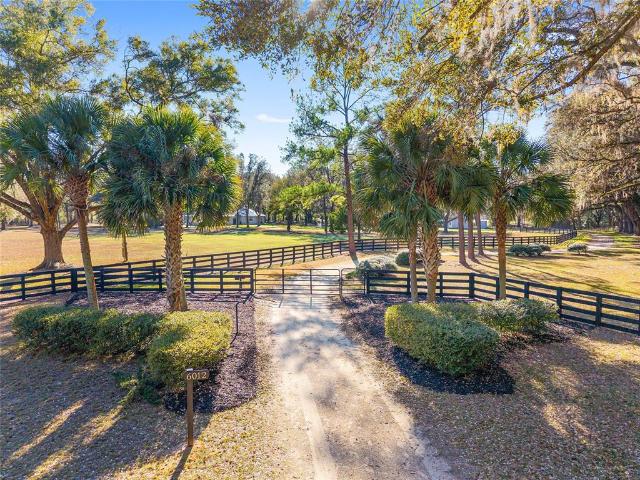 6012 th St, Alachua, FL 32615 | MLS #GC538345