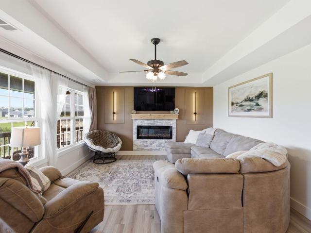 6013 Arbor Woods Way
