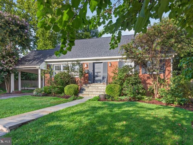 6013 Kingsford Court
