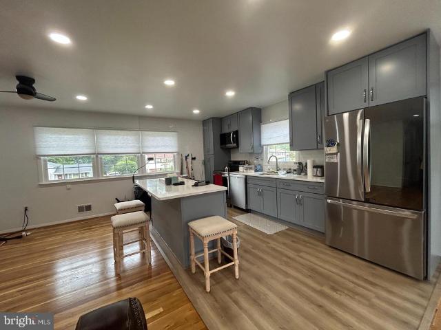 6013 Larkspur Drive