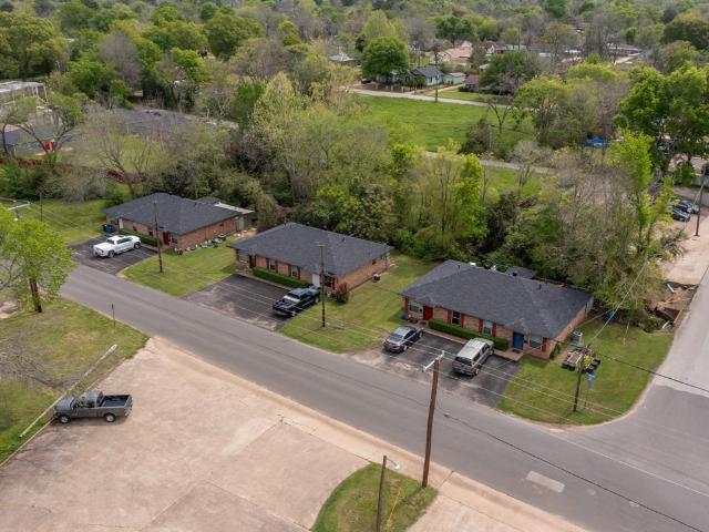 601 611 Canada St, Jacksonville, TX 75766 | MLS #26003