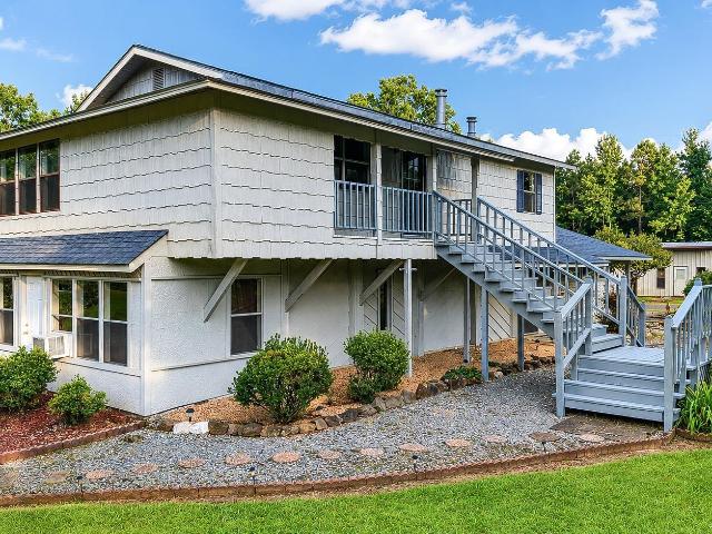 601 Country Trail Lane